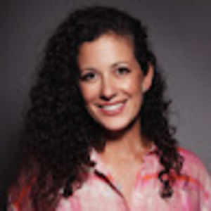 Meet your Posher, Daniela